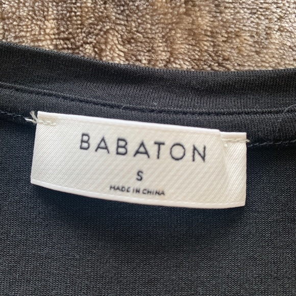 Aritzia T-shirt - Picture 2 of 3